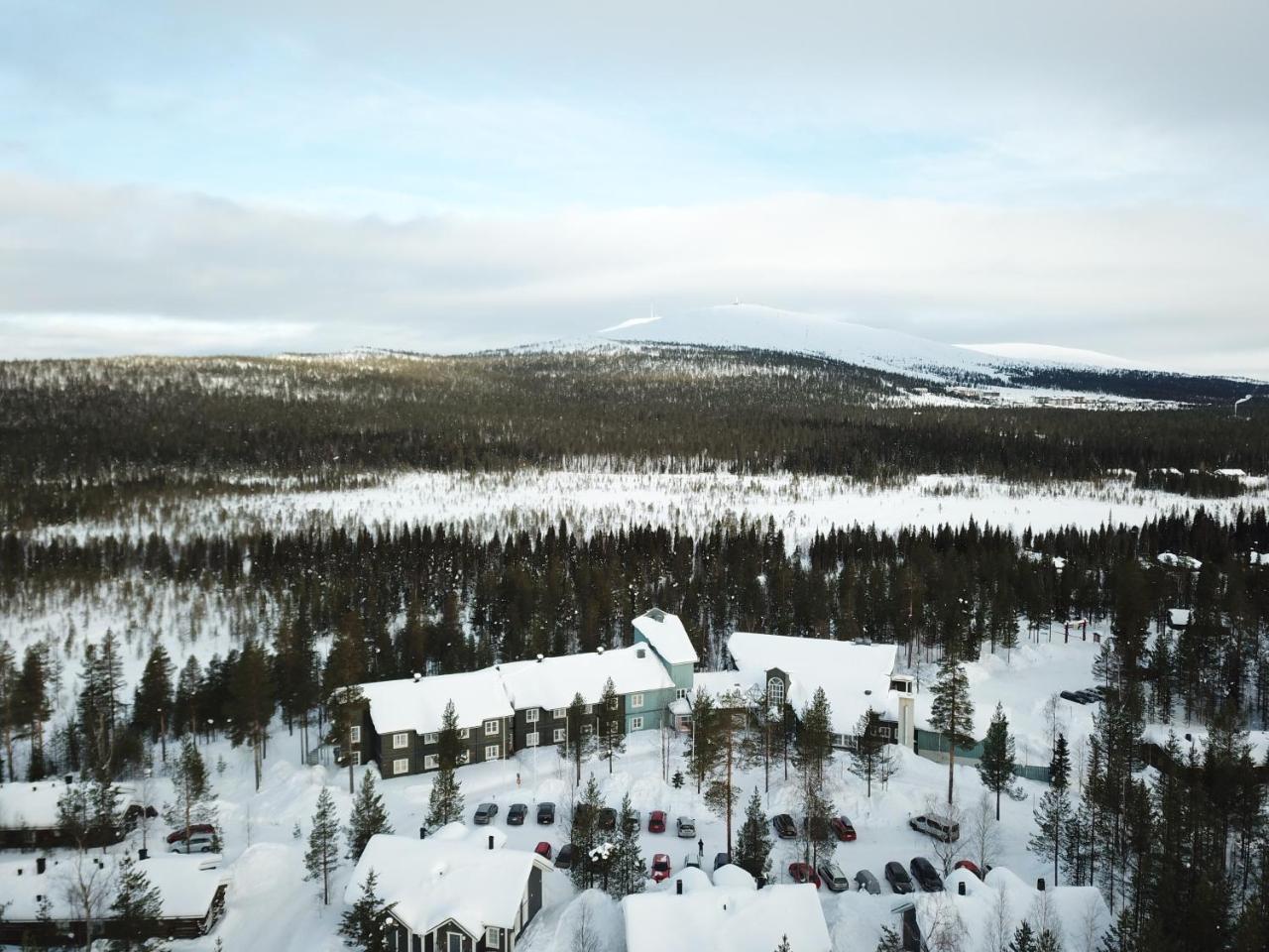 Hotel Yllaesrinne Ylläsjärvi Buitenkant foto