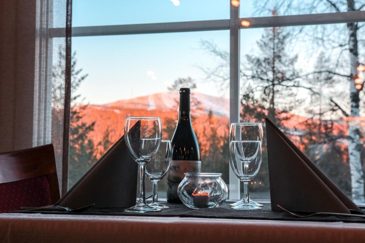 Hotel Yllaesrinne Ylläsjärvi Buitenkant foto