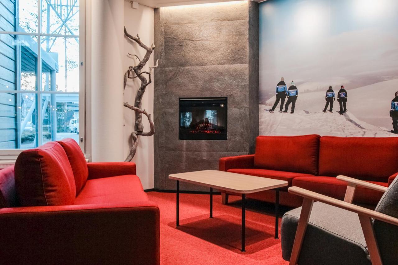 Hotel Yllaesrinne Ylläsjärvi Buitenkant foto
