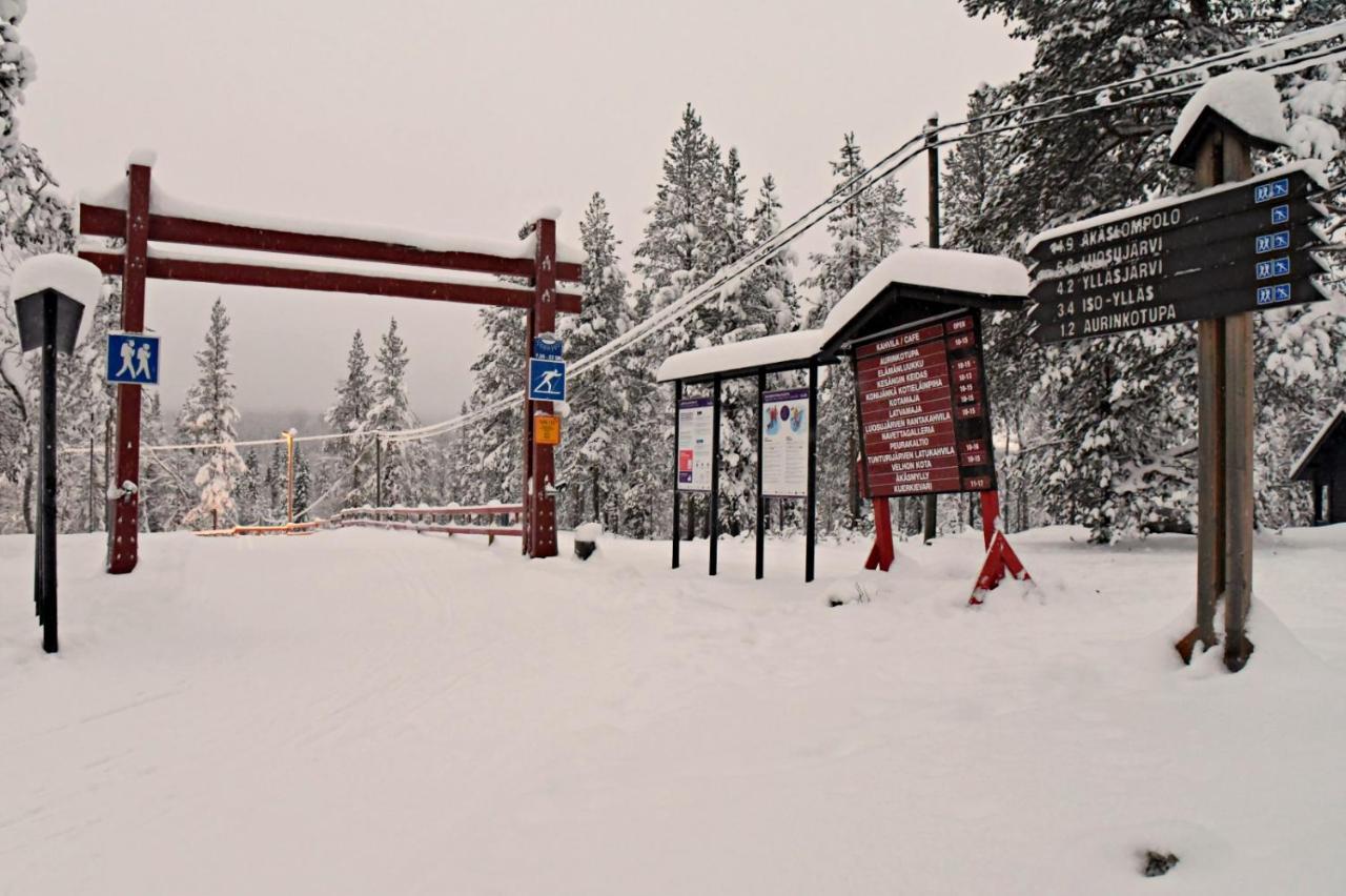 Hotel Yllaesrinne Ylläsjärvi Buitenkant foto